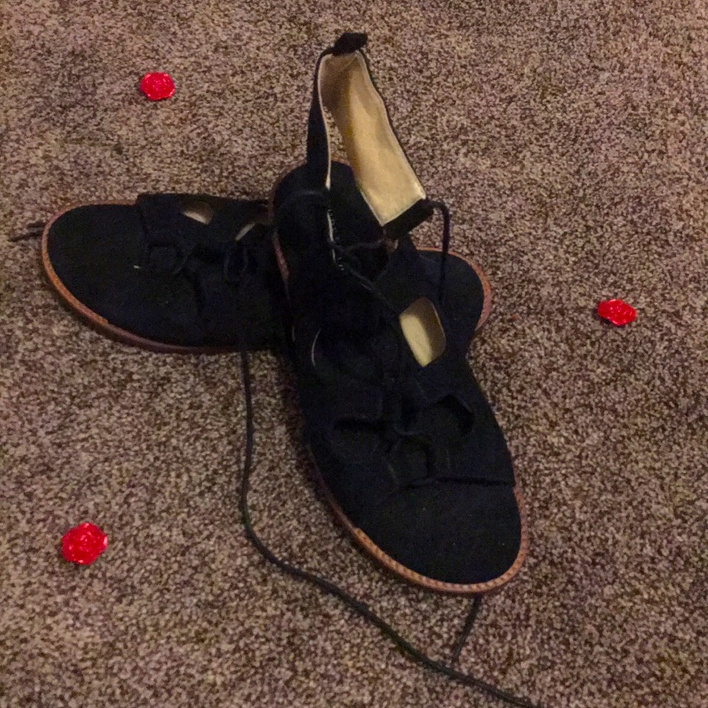 Black Ankle Crisscross Tie Sandals